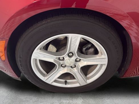 Used 2023 Chevrolet Camaro LT RWD image 8