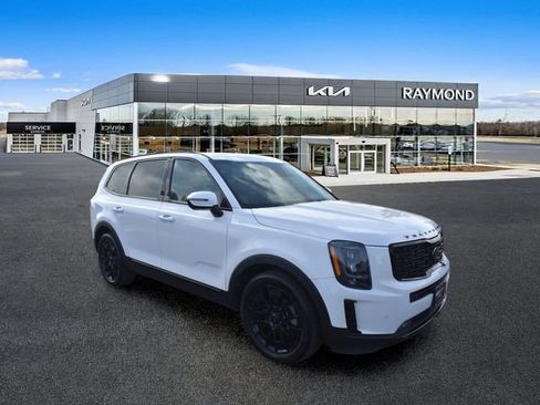 Certified 2021 Kia Telluride SX w/ SX Prestige Package AWD/4WD image 11