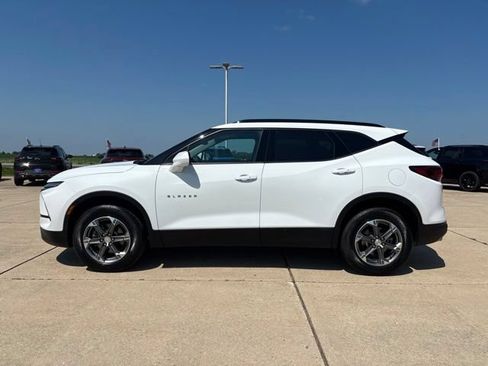 Used 2024 Chevrolet Blazer LT w/ Convenience Package FWD image 6
