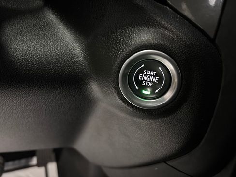 Used 2024 Chevrolet Silverado 1500 Custom image 29