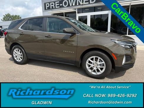 Used 2023 Chevrolet Equinox LT FWD image 1