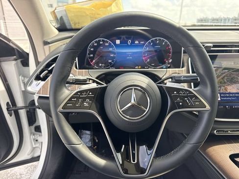 Used 2025 Mercedes-Benz E 450 4MATIC Sedan w/ Driver Assistance Package image 14