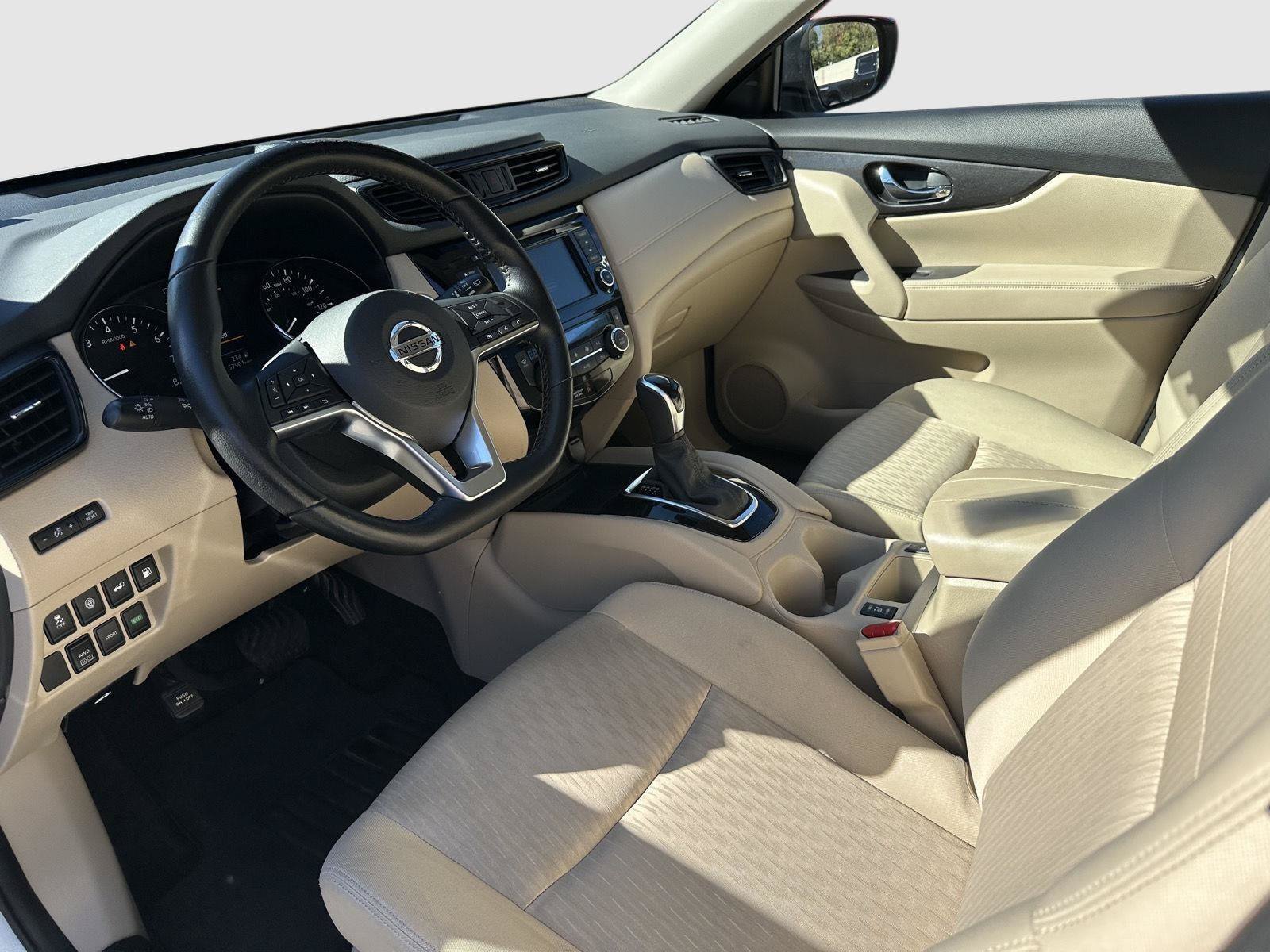 Used 2020 Nissan Rogue SV AWD/4WD image 28