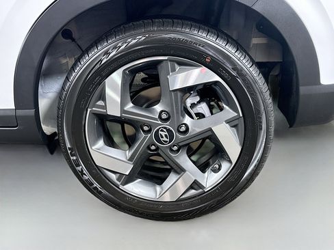 New 2026 Hyundai Venue SEL image 29