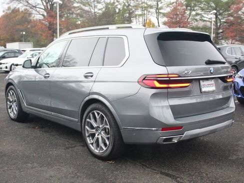 Used 2025 BMW X7 xDrive40i w/ Executive Package image 6