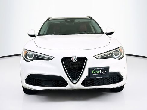 Used 2020 Alfa Romeo Stelvio Sport w/ Quick Order Package 22J Sport AWD/4WD image 2