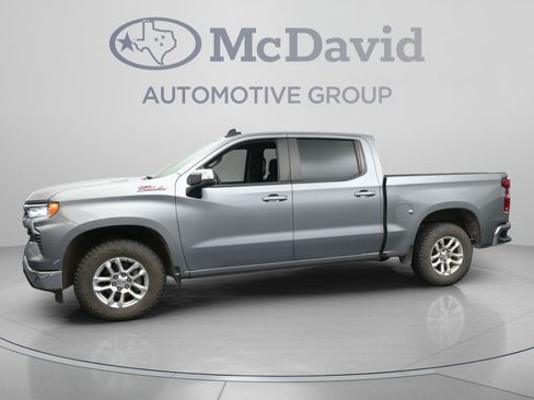 Used 2024 Chevrolet Silverado 1500 LT w/ Z71 Off-Road Package AWD/4WD image 5
