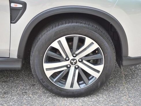 Used 2025 Mitsubishi Outlander Sport ES AWD/4WD image 10