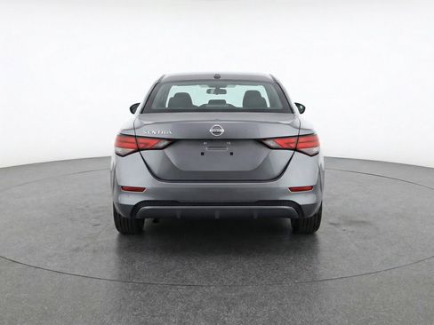 Used 2025 Nissan Sentra SV image 7