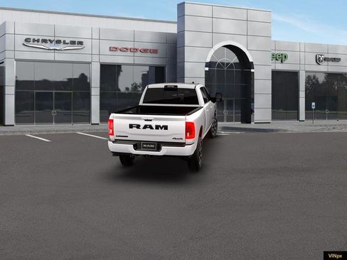 New 2026 RAM 2500 Laramie AWD/4WD image 10