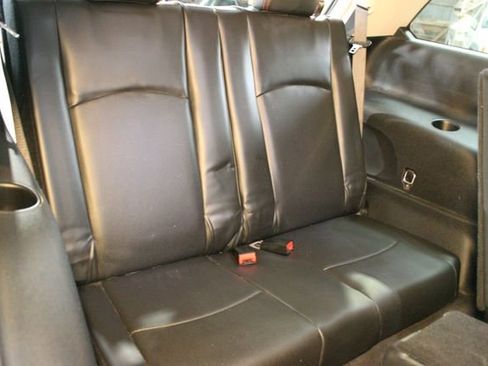 Used 2017 Dodge Journey GT w/ Driver Convenience Group FWD image 15
