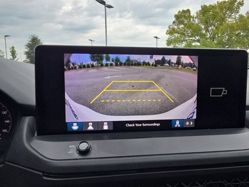 Used 2023 Honda Accord Sport image 51