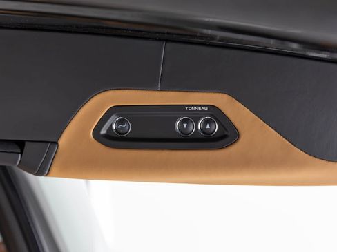 New 2027 McLaren 750S Spider RWD image 22