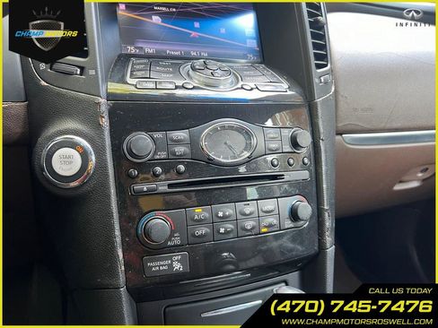 Used 2011 INFINITI FX35 2WD w/ Premium Pkg image 26