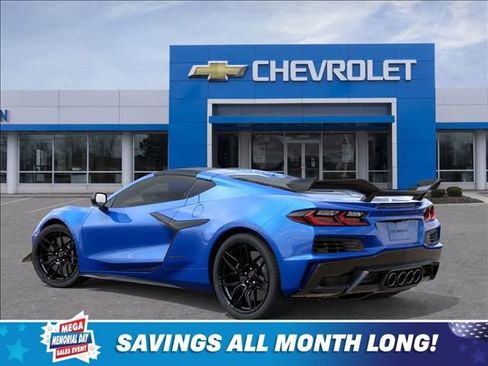 New 2026 Chevrolet Corvette Z06 w/ Z07 Performance Package RWD image 3