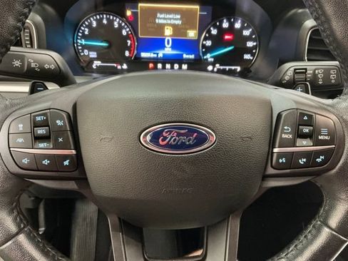 Used 2020 Ford Explorer XLT w/ Equipment Group 202A RWD image 29