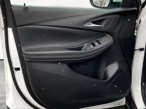 Used 2022 Buick Encore GX Preferred image 22