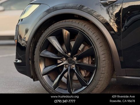 Used 2017 Tesla Model X 100D image 21