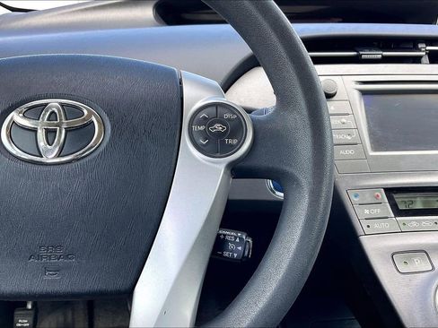 Used 2012 Toyota Prius Two FWD image 11