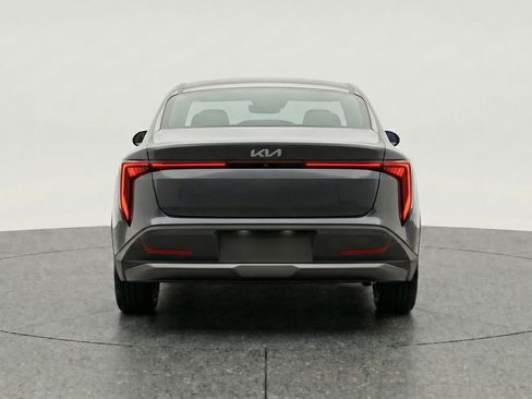 Used 2025 Kia K4 FWD image 7