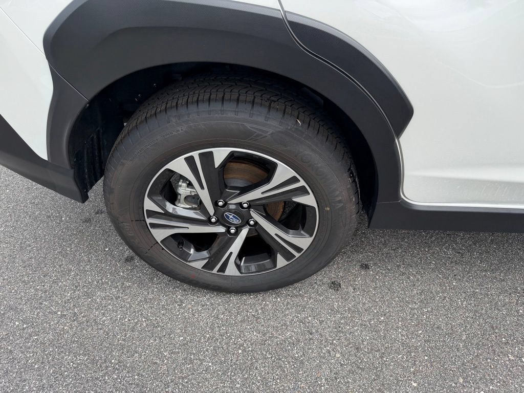 Used 2026 Subaru Crosstrek 2.5i Premium AWD/4WD image 5