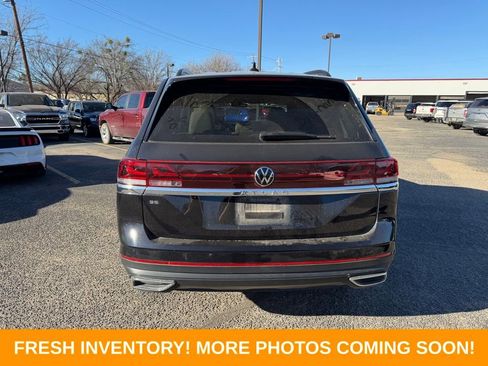 Used 2024 Volkswagen Atlas SE image 5
