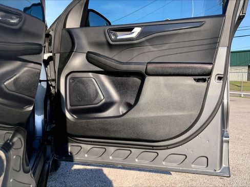 Used 2024 Ford Escape ST-Line w/ Tech Pack #1 image 23