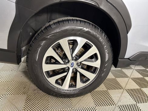 Used 2023 Subaru Outback Premium image 33