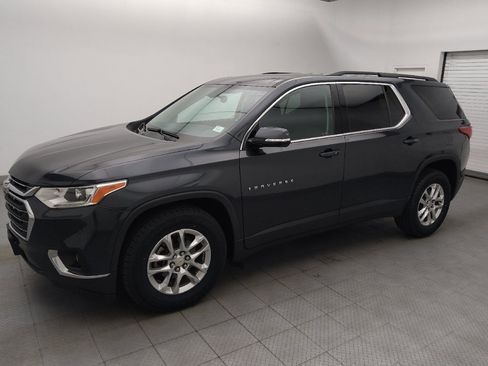 Used 2019 Chevrolet Traverse LT AWD/4WD image 2