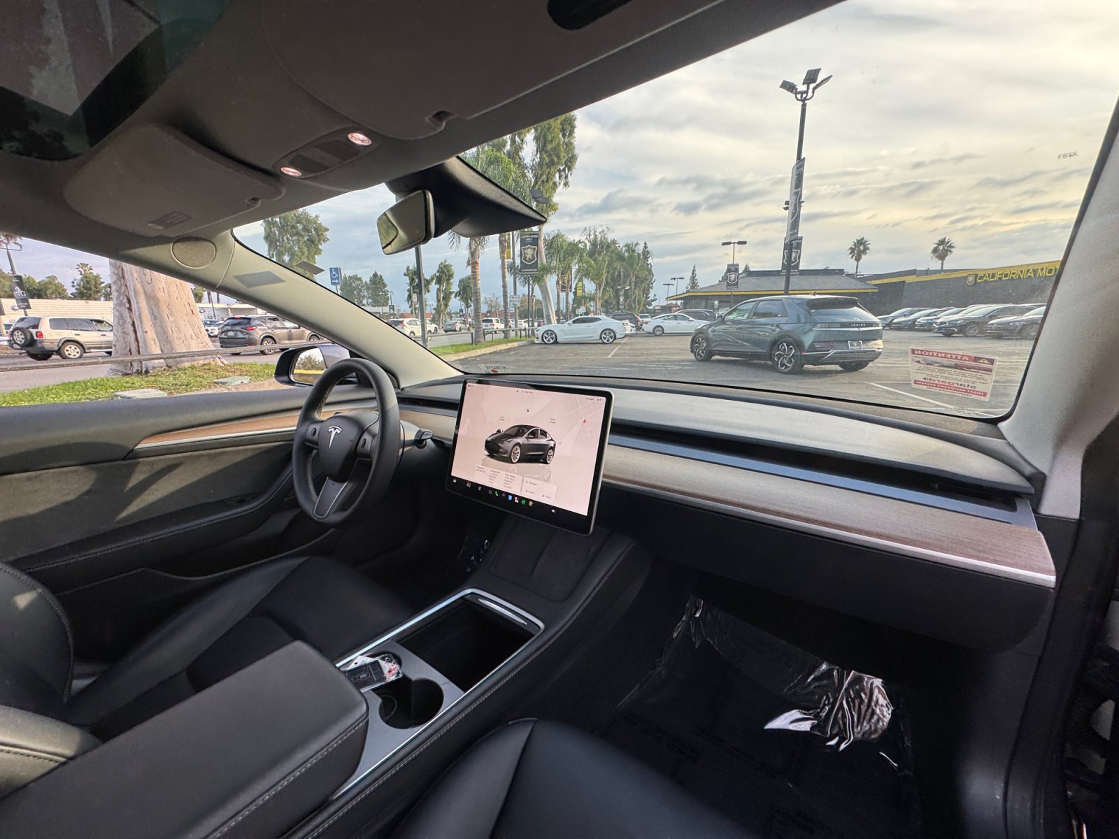 Used 2023 Tesla Model 3 Standard Range RWD image 21