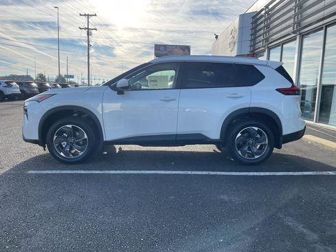 New 2026 Nissan Rogue SV image 19