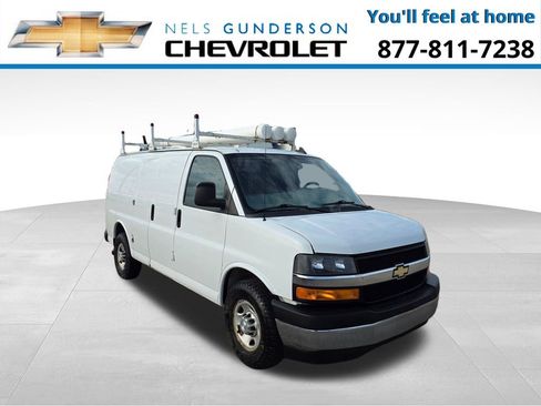 Used 2018 Chevrolet Express 3500 w/ Driver Convenience Package image 1