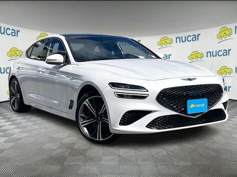 Used 2025 Genesis G70 3.3T Advanced image 1