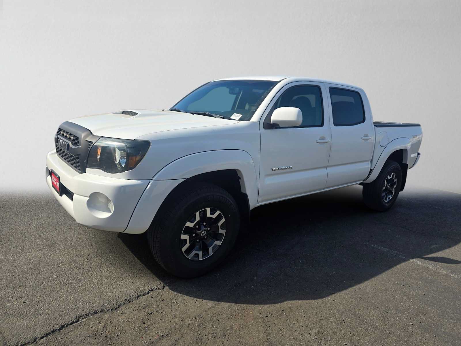 Used 2010 Toyota Tacoma PreRunner w/ TRD Sport Pkg w/JBL Audio RWD image 7