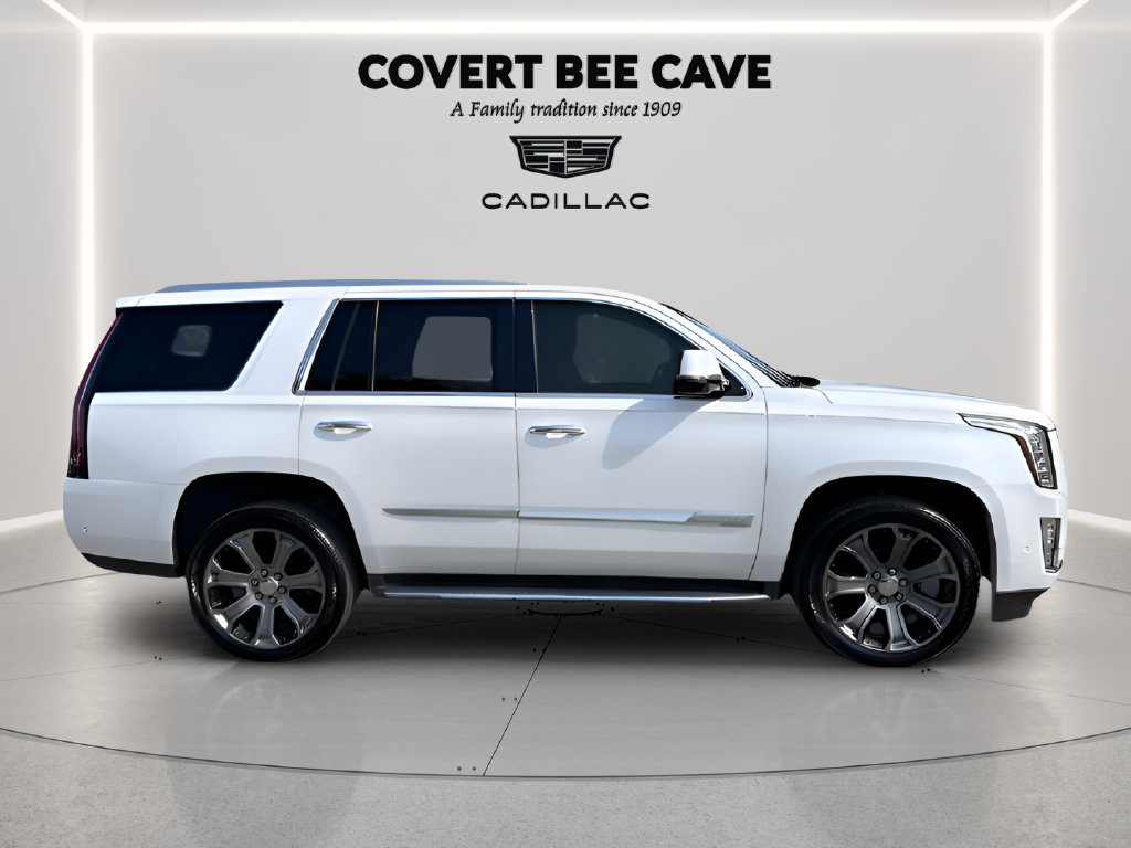Used 2020 Cadillac Escalade Premium Luxury RWD image 16