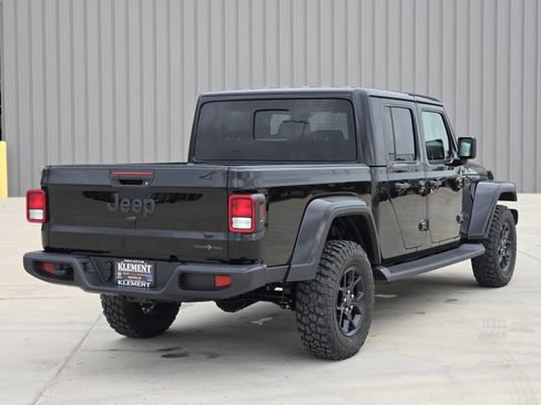 New 2026 Jeep Gladiator Sport AWD/4WD image 5