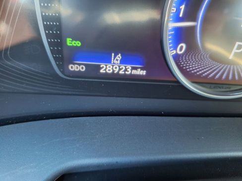 Used 2023 Lexus ES 350 w/ Premium Package image 21