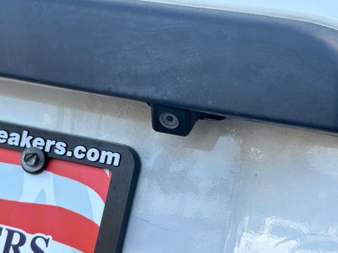 Used 2021 Nissan NV 1500 S image 19