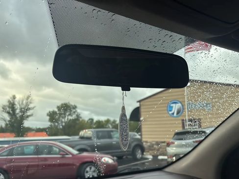 Used 2012 Hyundai Tucson GLS image 11