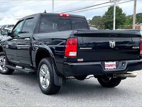 Used 2015 RAM 1500 Outdoorsman w/ Pittsburgh Penguins Edition AWD/4WD image 9