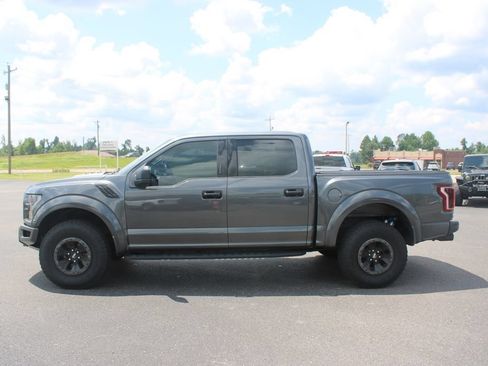Used 2017 Ford F150 Raptor AWD/4WD image 6