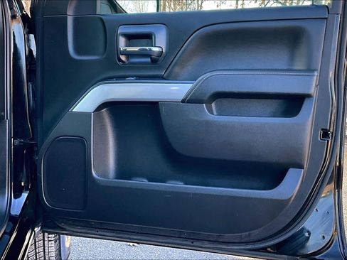 Used 2018 Chevrolet Silverado 1500 LT w/ All Star Edition image 20