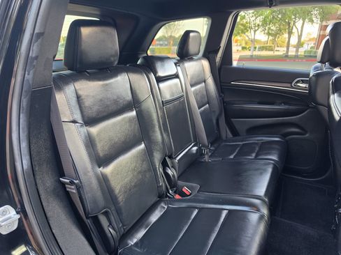 Used 2019 Jeep Grand Cherokee Limited AWD/4WD image 14