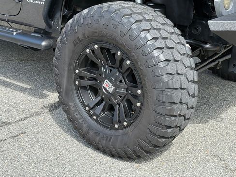 Used 2017 Jeep Wrangler Unlimited Sport w/ Quick Order Package 24S image 28