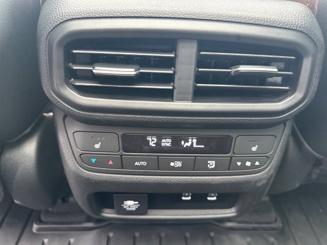 Used 2026 Honda Pilot Elite image 11