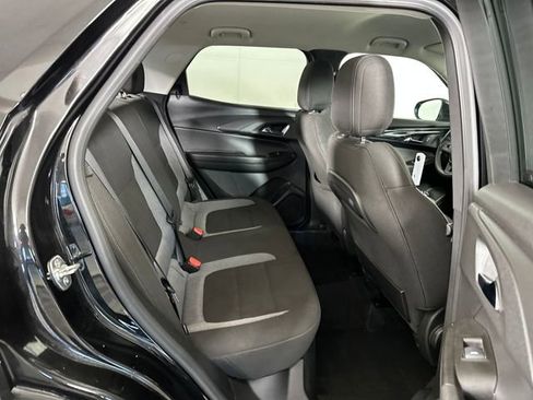 Used 2024 Chevrolet TrailBlazer LT image 27