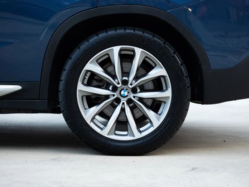 Used 2019 BMW X4 xDrive30i w/ Premium Package image 15