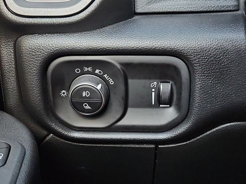 New 2026 RAM 3500 Tradesman AWD/4WD image 24