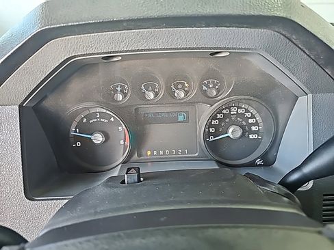 Used 2013 Ford F550 2WD Regular Cab Super Duty w/ Payload Upgrade Pkg image 8