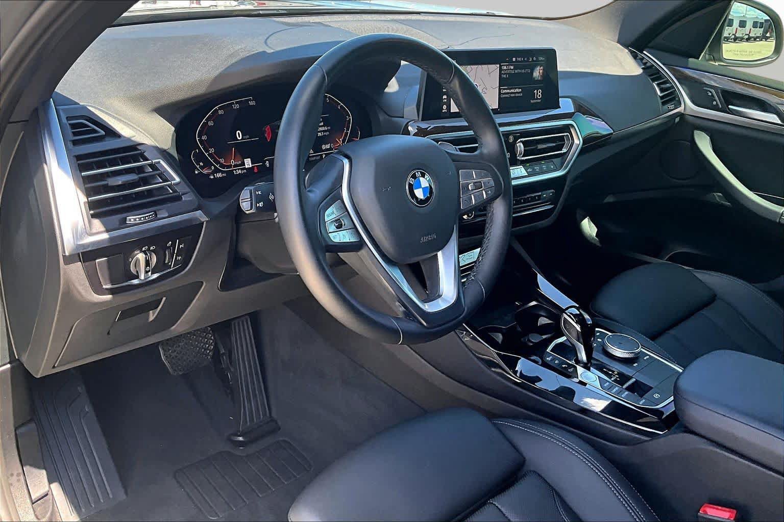Used 2024 BMW X3 sDrive30i w/ Convenience Package RWD image 16
